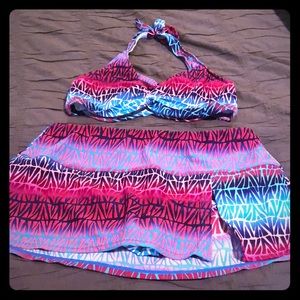 Adorable bikini/mini swim skirt